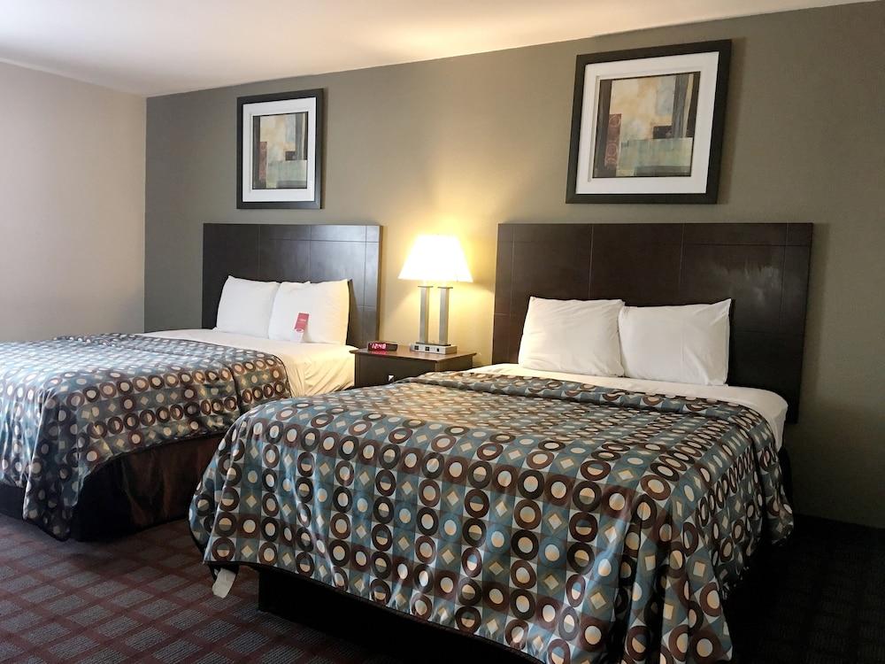 Baymont By Wyndham Iron Mountain Otel Dış mekan fotoğraf